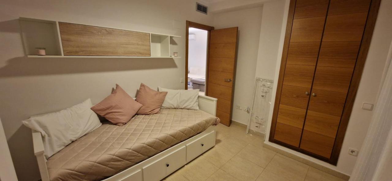 Apartamento Planta Baja Con Piscina Dénia Eksteriør billede
