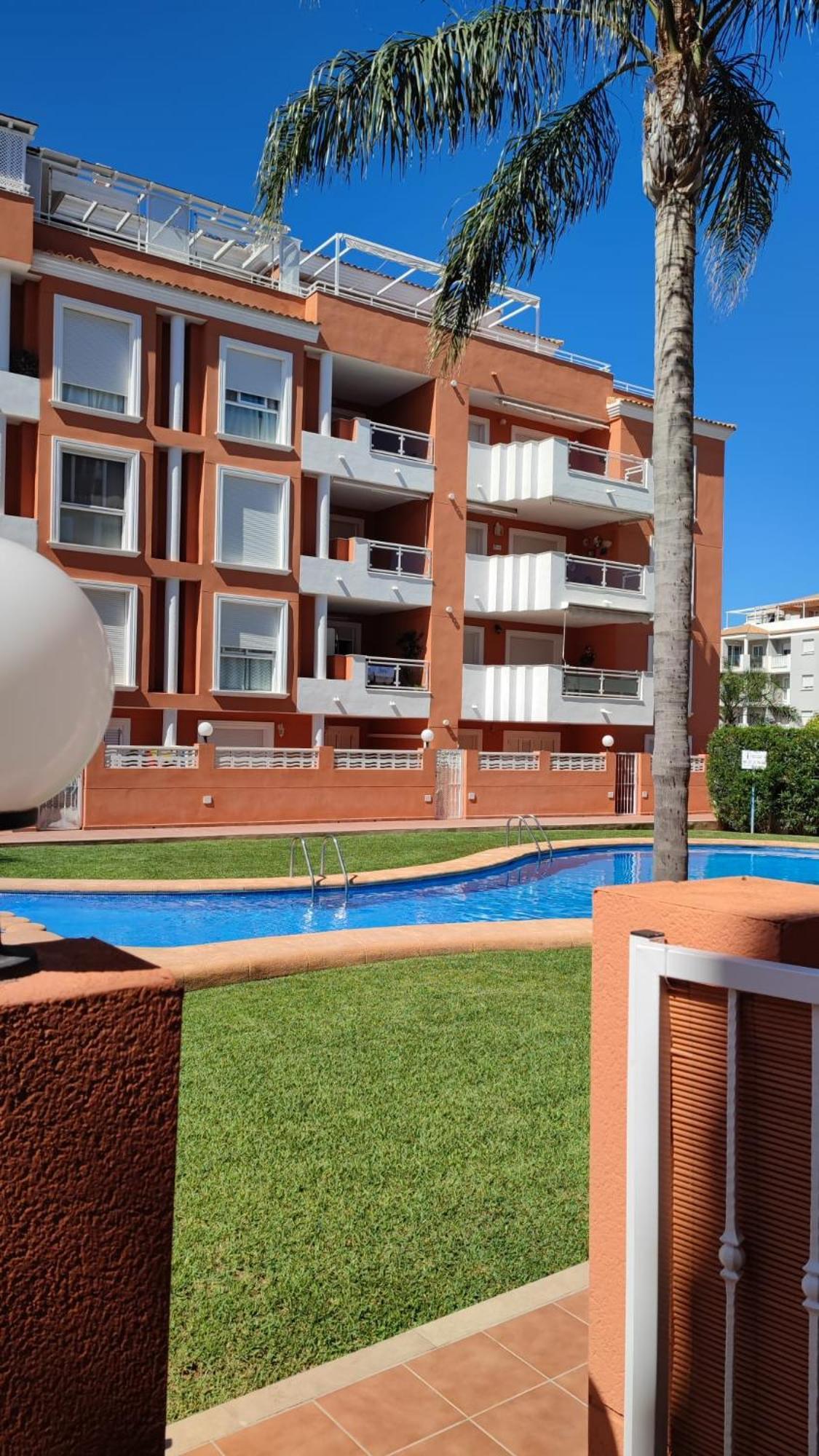 Apartamento Planta Baja Con Piscina Dénia Eksteriør billede